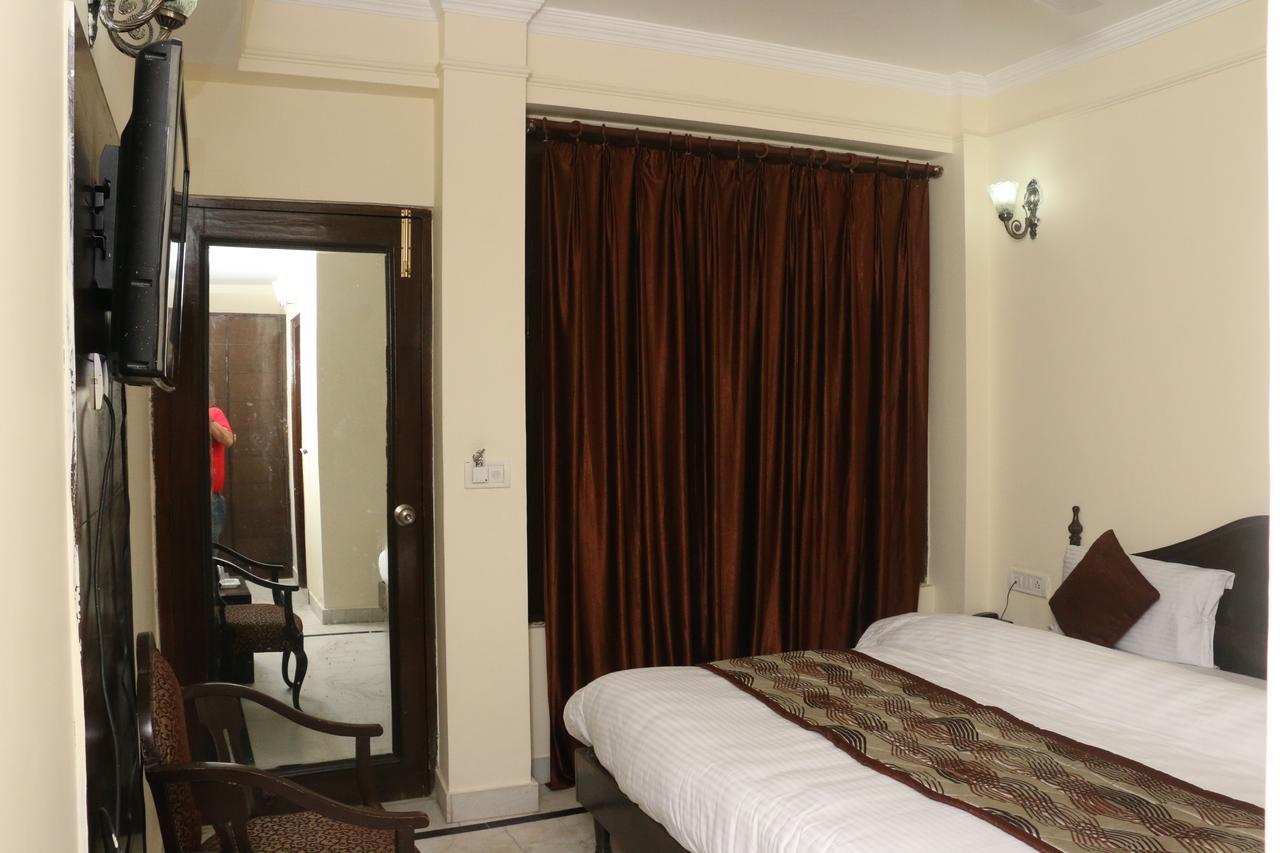 Hôtel New Bharat à Mussoorie Extérieur photo