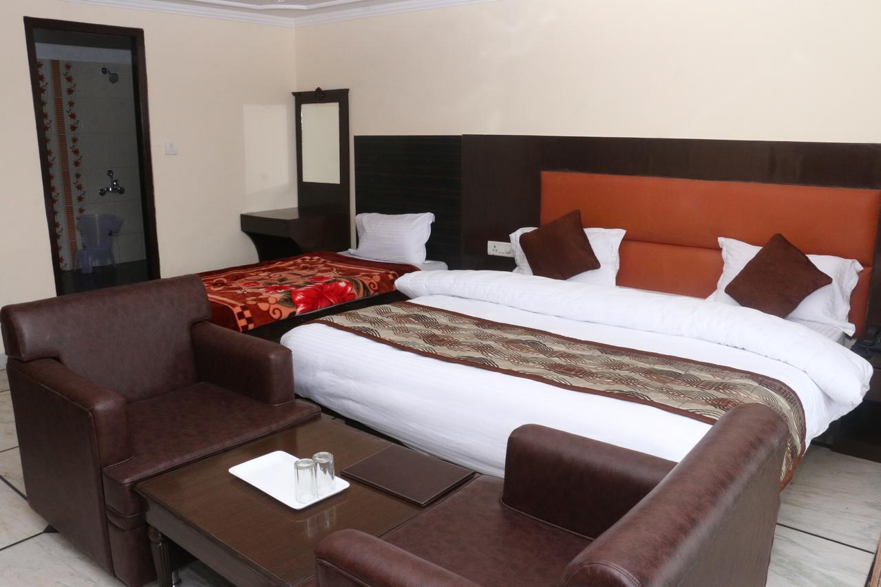 Hôtel New Bharat à Mussoorie Extérieur photo