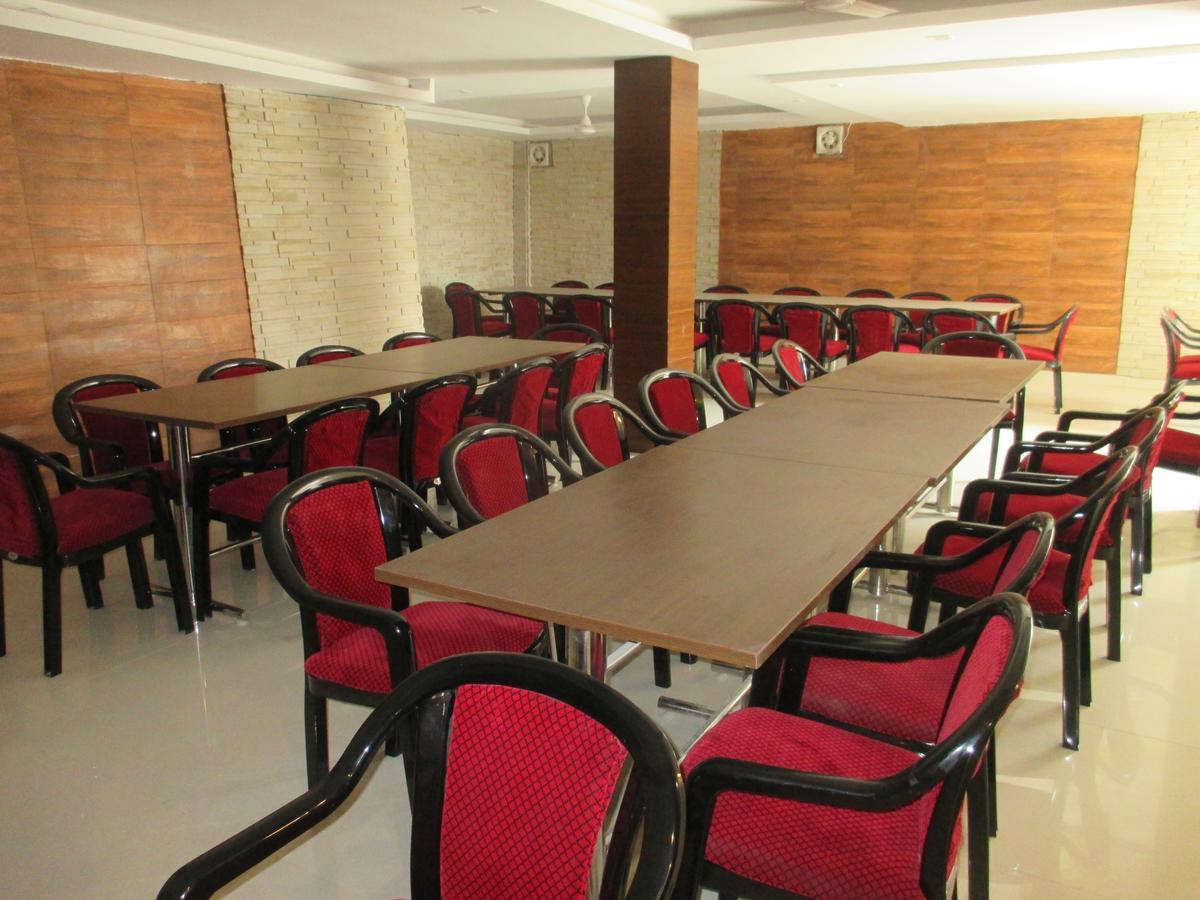 Hôtel New Bharat à Mussoorie Extérieur photo